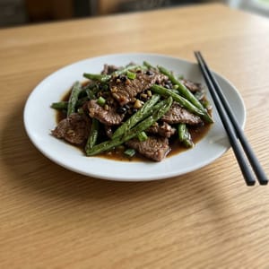 Beef with string beans